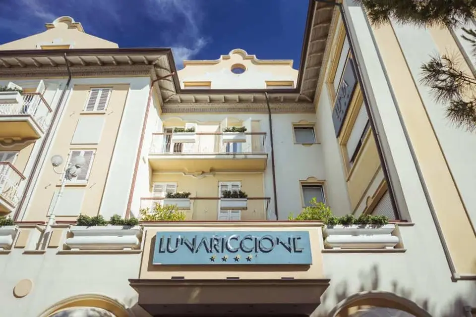 Hotel Luna Riccione e Aqua Spa