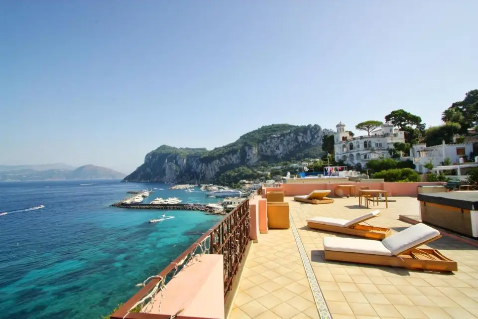 Capri Inn